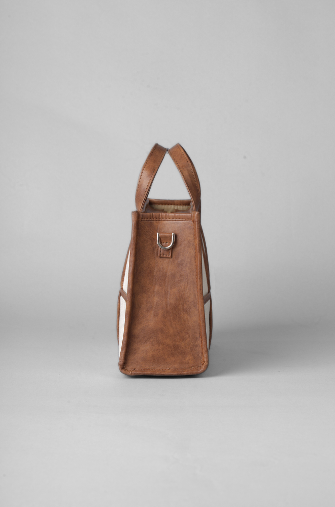 THE HOLLACE SLING