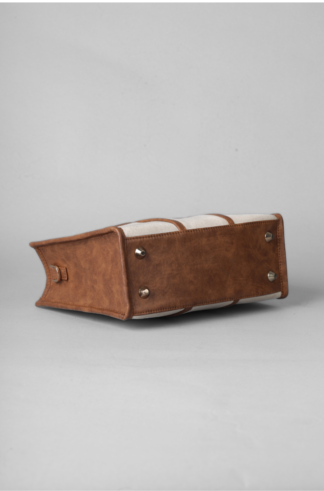 THE HOLLACE SLING
